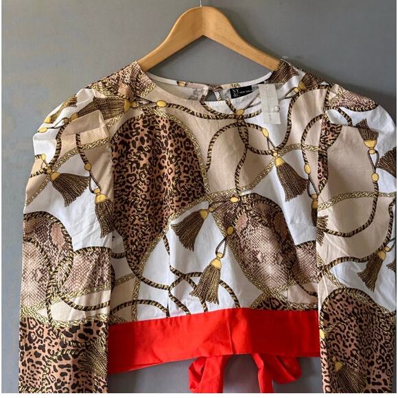 Open Back Blouse- Size Large - Picture 2 of 9